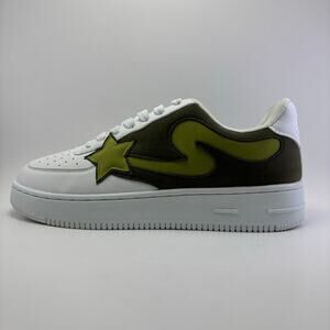 KADULANG White Sneakers With Green Shooting Star Design Mens Size 9.5